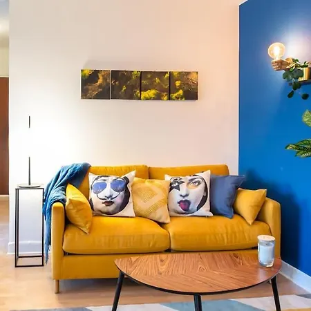 C5 - 2 Bdr Blvd Carnot - 10 Min Palais - Ac & Terrace Sea View Apartment
