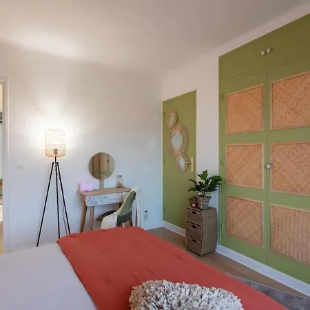 Apartment C5 - 2 Bdr Blvd Carnot - 10 Min Palais - Ac & Terrace Sea View *