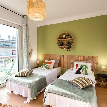 C5 - 2 Bdr Blvd Carnot - 10 Min Palais - Ac & Terrace Sea View Apartment *