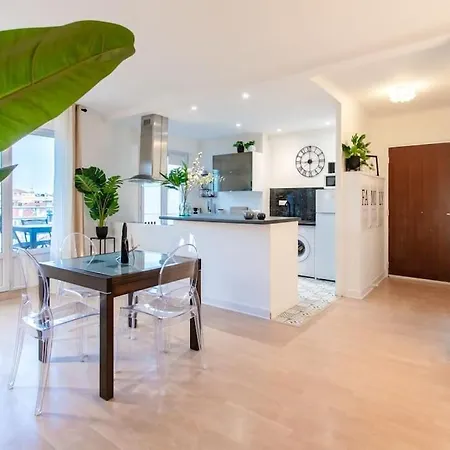 Apartment C5 - 2 Bdr Blvd Carnot - 10 Min Palais - Ac & Terrace Sea View *